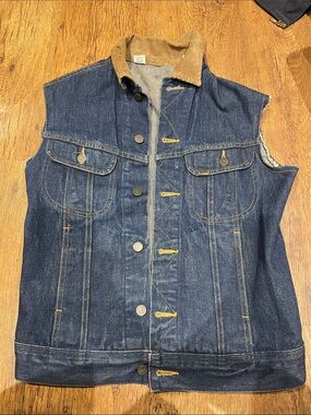 Lee Denim Jacket with Tan Corduroy Collar